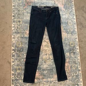 Madewell Skinny Skinny Dark Denim Jeans Size 27x32 low/mid rise.